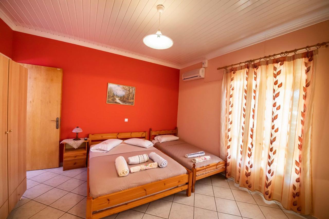 Efthalia Apartments & Studios Nydri  Luaran gambar