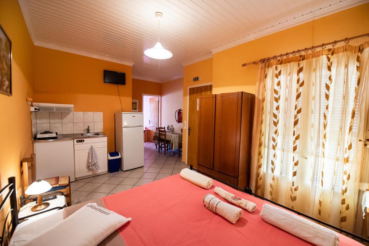 Efthalia Apartments & Studios Nydri  Luaran gambar
